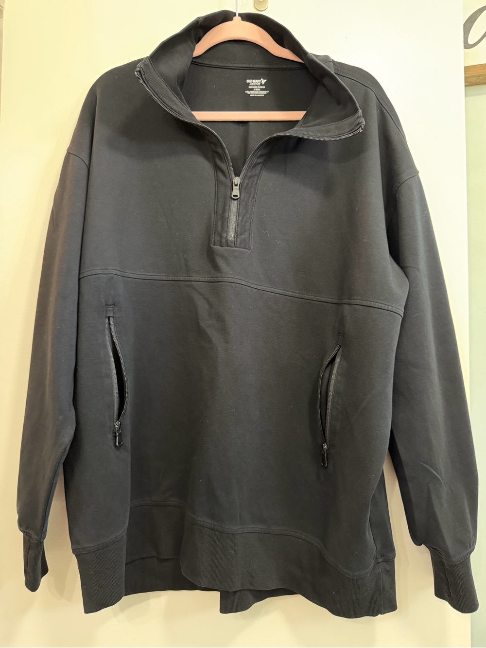 Old Navy Active Black Pullover